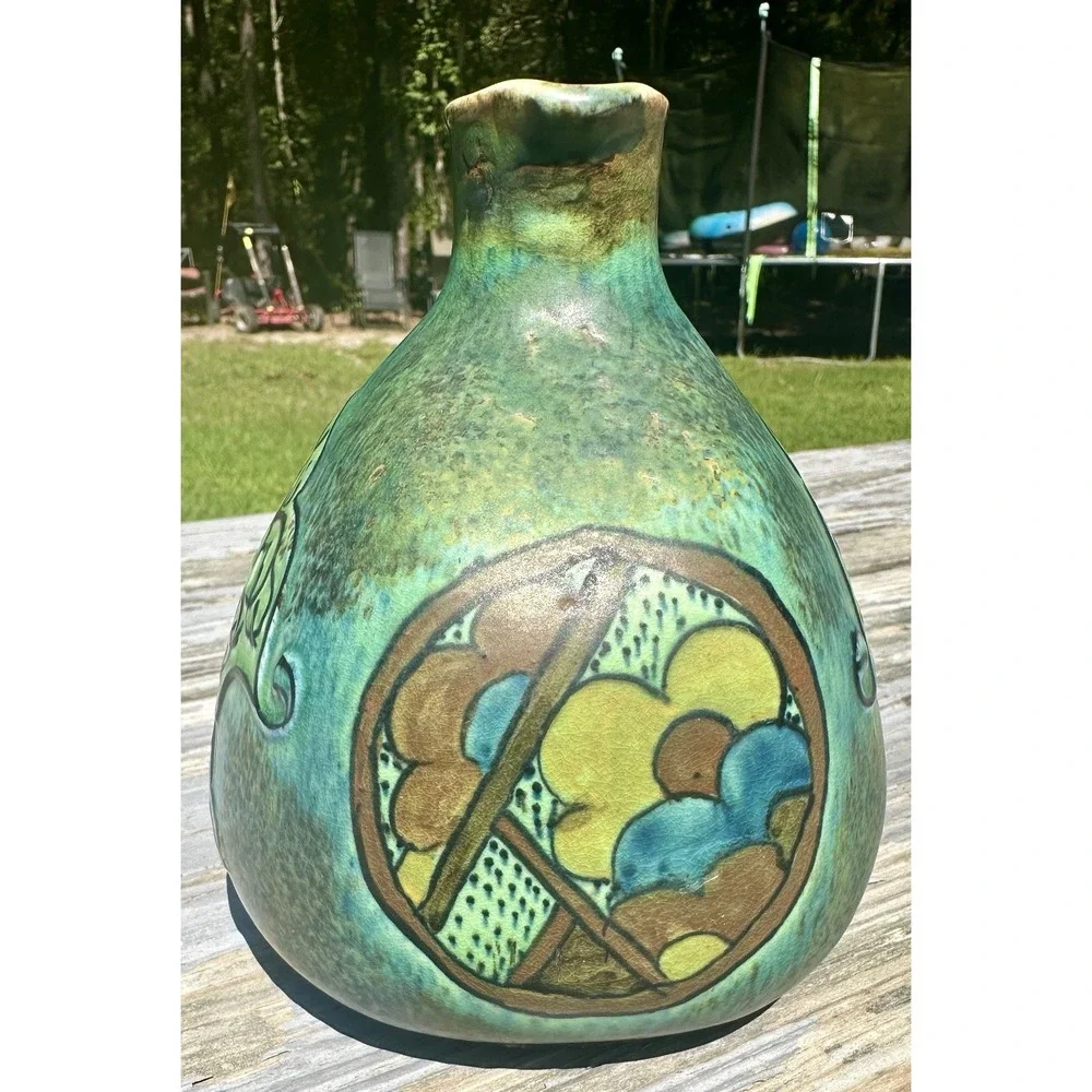 Cameleon Ware Reproduction of Persian Art Pottery Jug 101 / 105 Made in England
